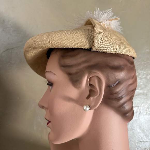 DASHING DESIGNER LILLY DACHE VINTAGE NATURAL STRAW TOQUE  display picture 3